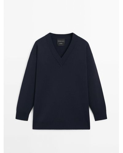 MASSIMO DUTTI Oversize Knit Sweater With V-Neck - Blue