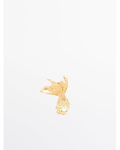 MASSIMO DUTTI Ear Cuff With Flower Detail - White