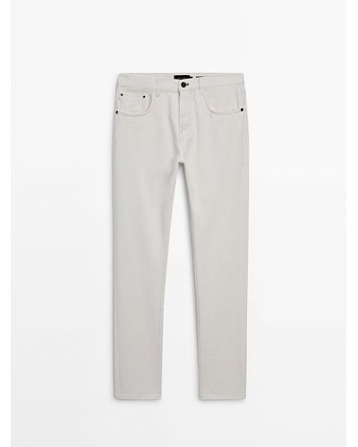 MASSIMO DUTTI Tapered Fit Selvedge Jeans - White