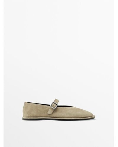 MASSIMO DUTTI Split Suede Ballet Flats With Buckle - White