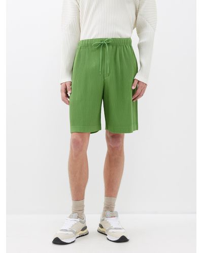 Homme Plissé Issey Miyake Shorts for Men | Online Sale up to 30% off | Lyst  Canada