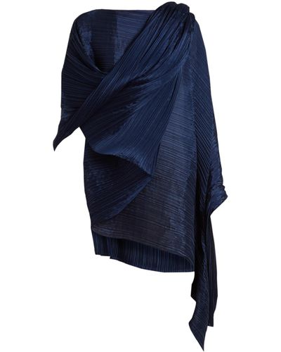 Blue Pleats Please Issey Miyake Scarves and mufflers for Women | Lyst