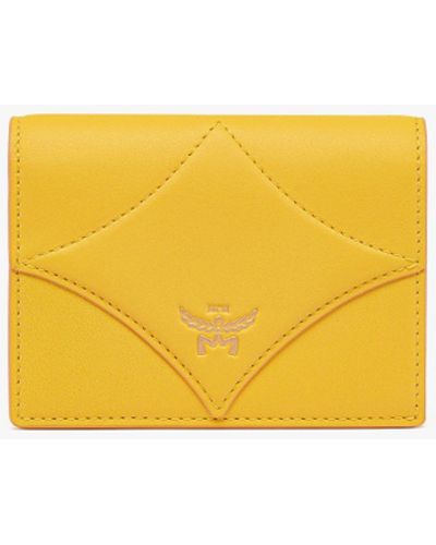 MCM Diamond Snap Wallet In Spanish Calf Leather - Yellow