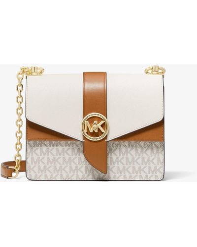 Michael Kors Petit sac à bandoulière Greenwich en cuir saffiano à couleurs contrastées avec logo - Blanc