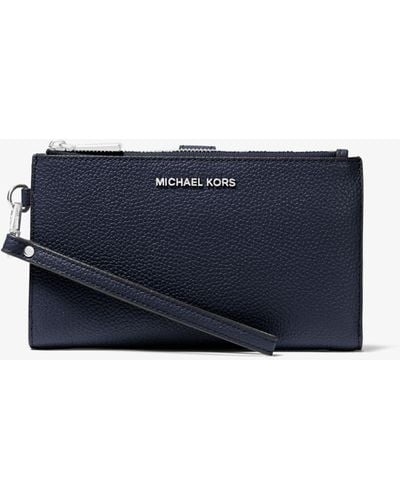 MICHAEL Michael Kors Smartphone-Brieftasche Adele Aus Gekrispeltem Leder - Blau
