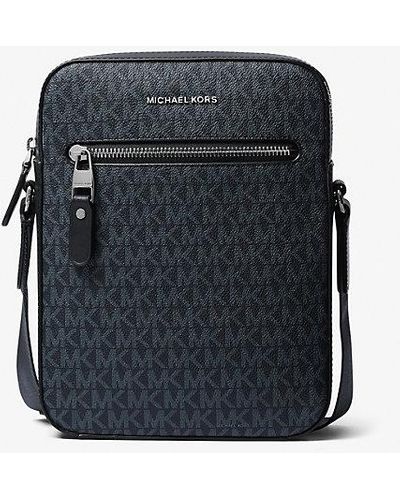 Michael kors store messenger purse