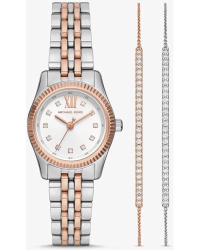 Michael Kors Coffret-cadeau avec montre Lexington bicolore à pierres pavées et bracelets à glissière - Blanc