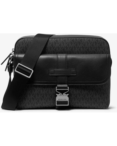 Michael Kors Hudson Signature Logo And Leather Camera Bag - Black