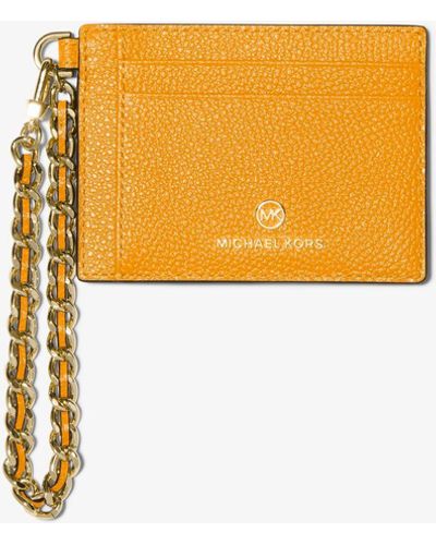Michael Kors Porta carte di credito piccolo in pelle martellata con catena - Arancione