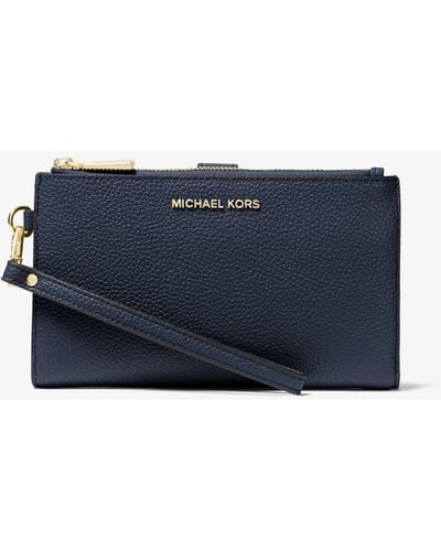 MICHAEL Michael Kors Smartphone-Brieftasche Adele Aus Gekrispeltem Leder - Blau