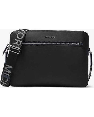 Michael Kors Borsa messenger Hudson grande in gabardine - Nero