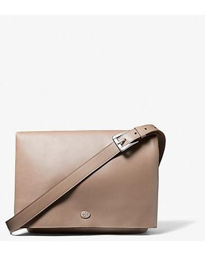 Michael Kors Gloria Medium Leather Messenger Bag - Natural