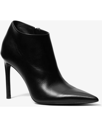 Michael Kors Yasmine Leather Boot - Black
