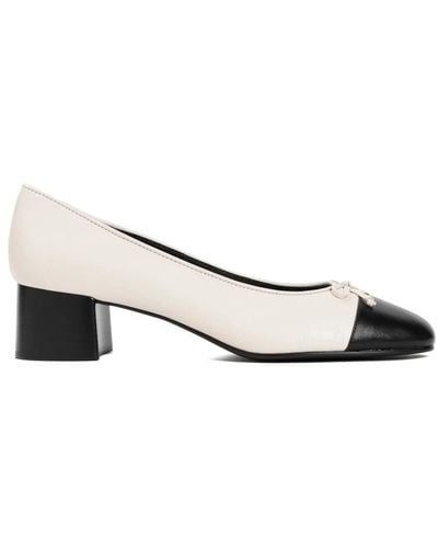 Tory Burch Court Shoes - White
