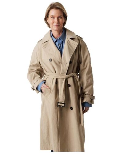 Closed Trench Coats - Brown