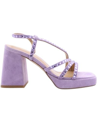Alma En Pena. High Heel Sandals - Purple