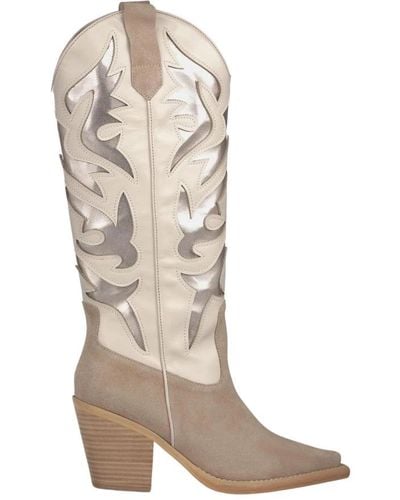 Alma En Pena. Cowboy Boots - Natural