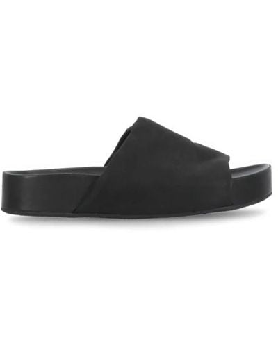 Uma Wang Pantofole in pelle nere per donne - Nero