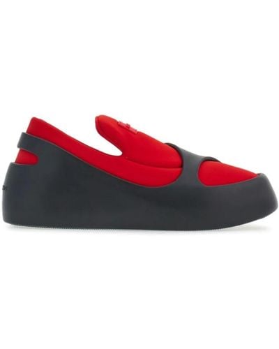 Ferragamo Rote flache slipper mit neopren-innensocke