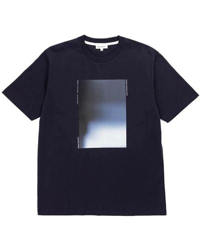 Norse Projects T-shirt stampa digitale blu scuro