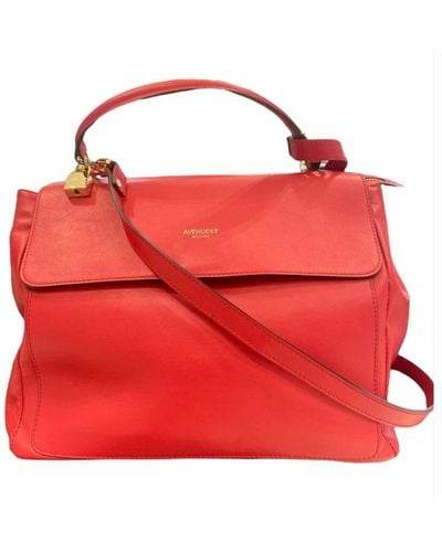 Avenue 67 Shoulder Bags - Red