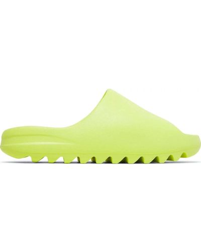 yeezy vert fluo