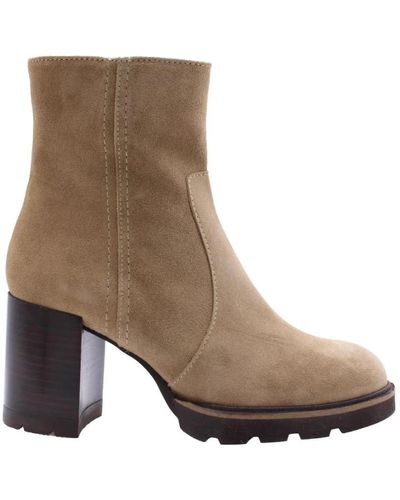 CTWLK Heeled Boots - Brown