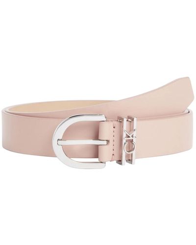 Calvin Klein Cinturón de cuero rosa con lazo