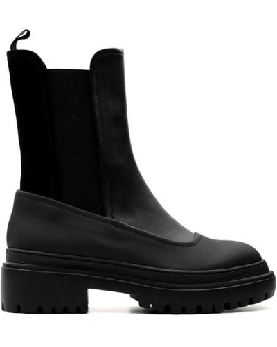 L'Autre Chose Chelsea Boots - Black