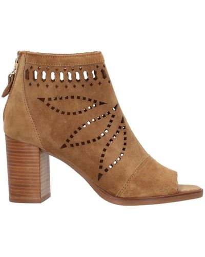 Alpe Heeled Boots - Brown