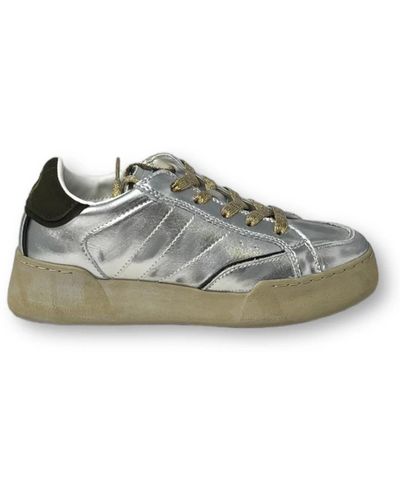 Mono Sneakers - Gray