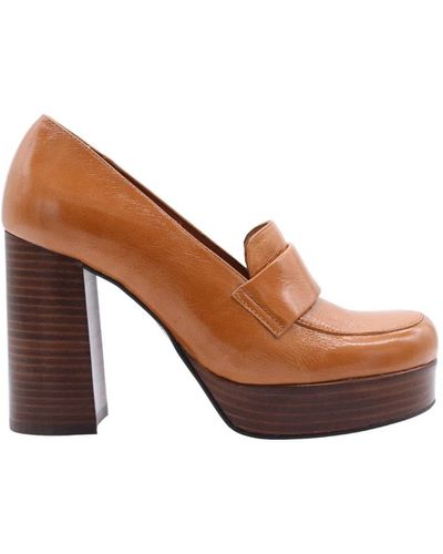 Ángel Alarcón Court Shoes - Brown