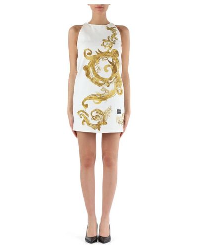Versace Kurzes denimkleid mit dekorativem motiv - Weiß
