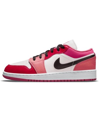 Nike Niedrige rosa rote sneakers