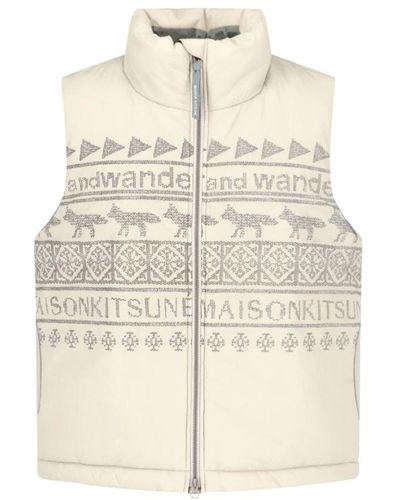and wander Jackets > vests - Neutre