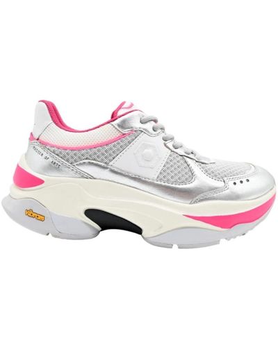 MOA Trainers - Pink
