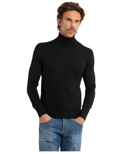 Gran Sasso Maglione nero in lana con collo alto