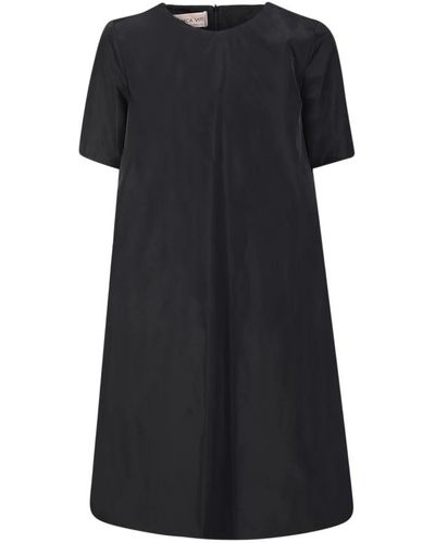 Blanca Vita Midi Dresses - Black