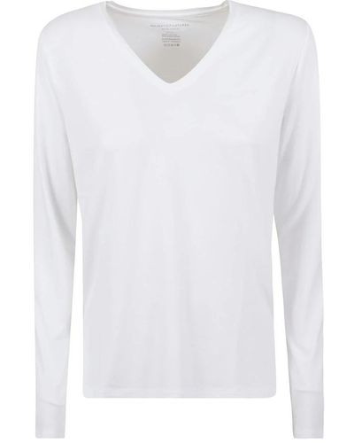 Majestic Filatures Weißes t-shirt mit v-ausschnitt und langen ärmeln