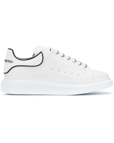 Alexander McQueen Weiße sneakers mit oversize sohle