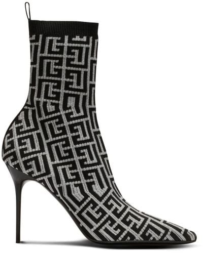 Balmain Skye stretch knit ankle boots with monogram - Schwarz