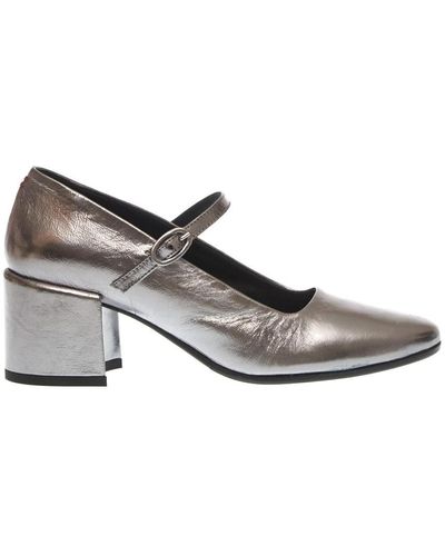 Halmanera Court Shoes - Grey