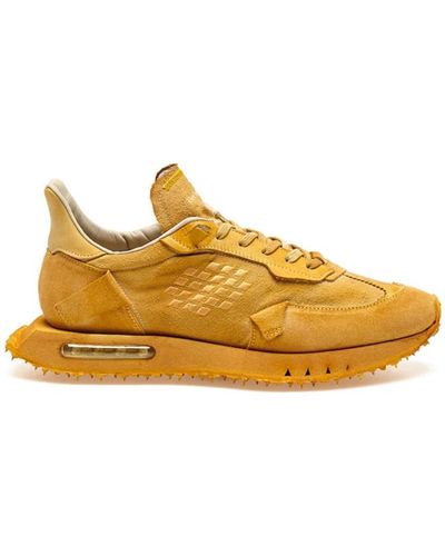 Be Positive Space race wing pigment dye sneakers - Giallo