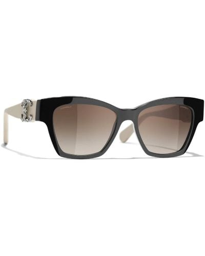Chanel Sunglasses - Braun