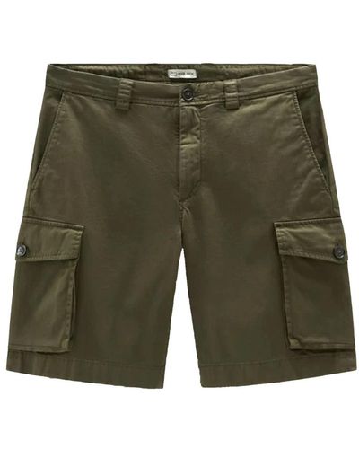 Woolrich Casual Shorts - Grün
