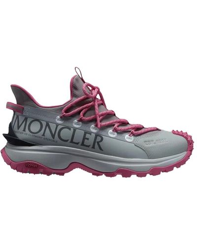 Moncler Shoes > sneakers - Gris