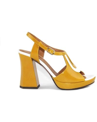 Chie Mihara /Weißer Sandale - Gelb