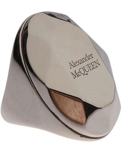 Alexander McQueen Anillo con piedra facetada y banda ancha - Gris