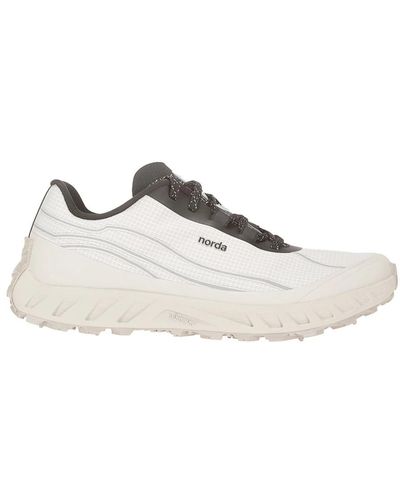 Norda Sneakers - White