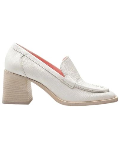 Lemarè Court Shoes - White